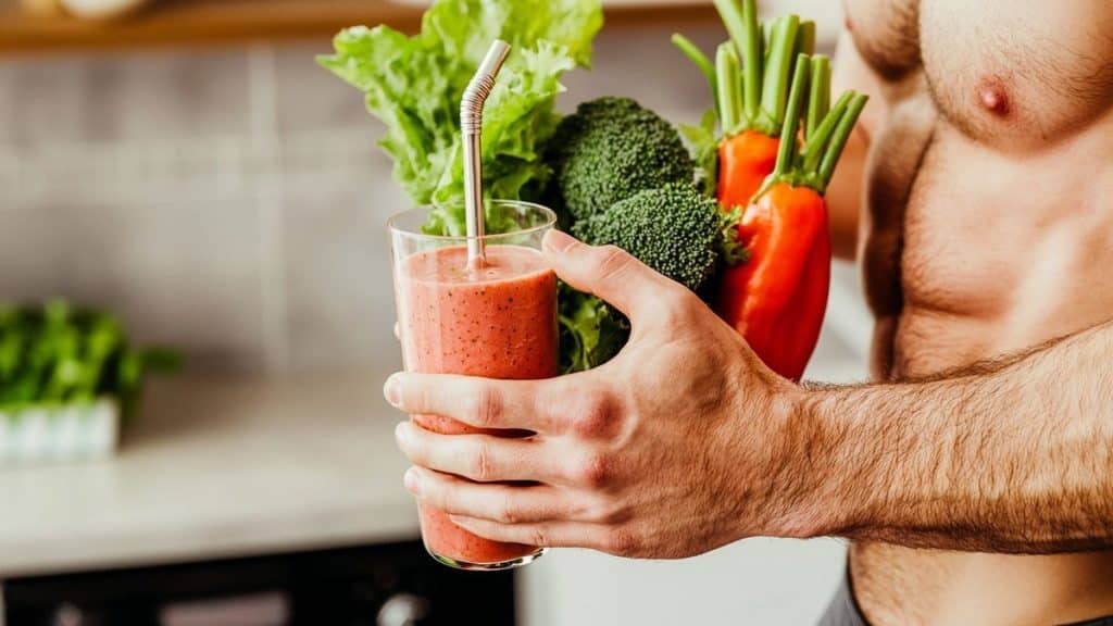 Que faire contre les bras qui pendent ? L’avis d’un nutritionniste